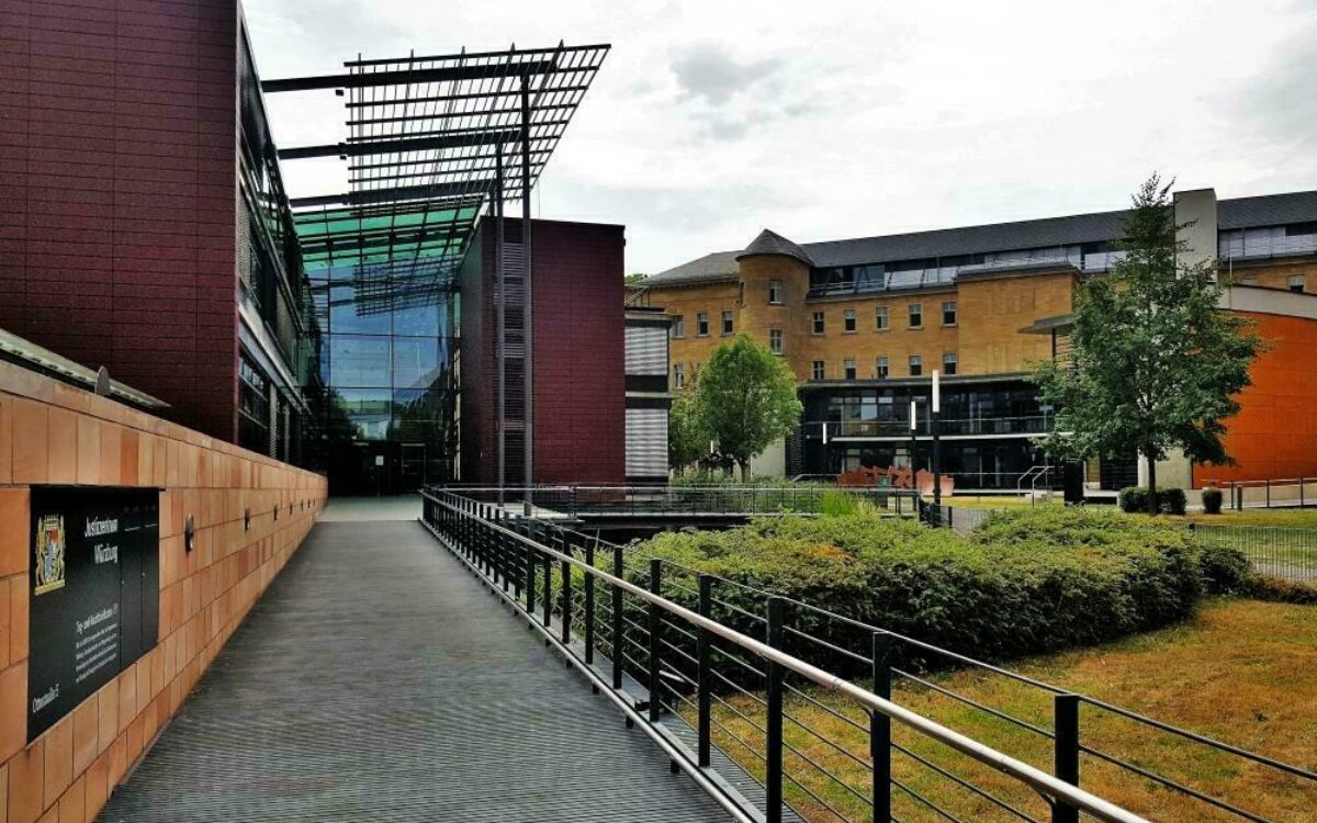 1610529905justizzentrum gericht wrrzburg foto fh 1610529905justizzentrum gericht wrrzburg foto fh
